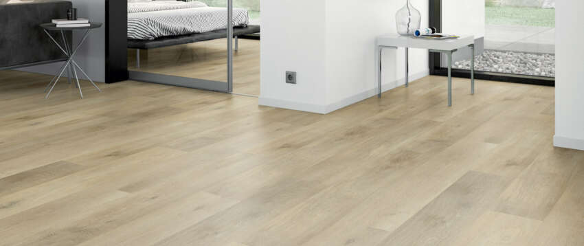 PVC-stroken-vloer-natuurlijk-eiken-modern-interieur